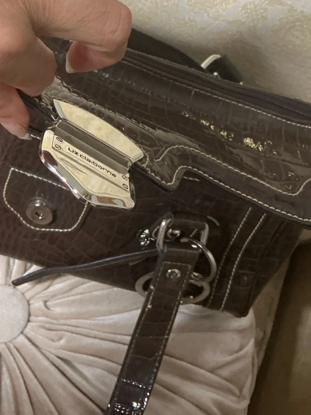 Liz Claiborne Dark Chocolate Brown Croc-Embossed Patent Shoulder Bag Y2K,mcbling